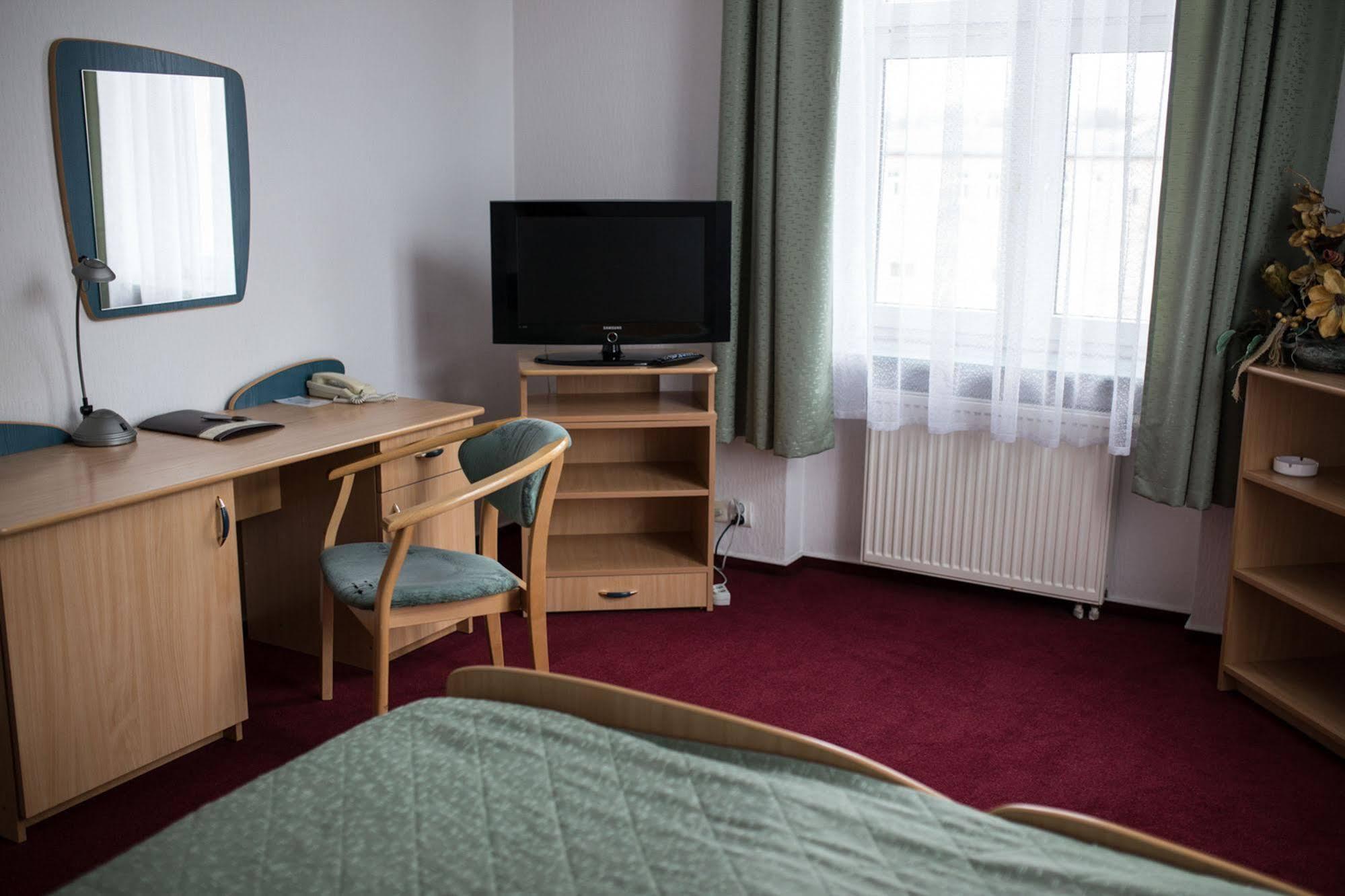 Aiden By Best Western Lodz エクステリア 写真