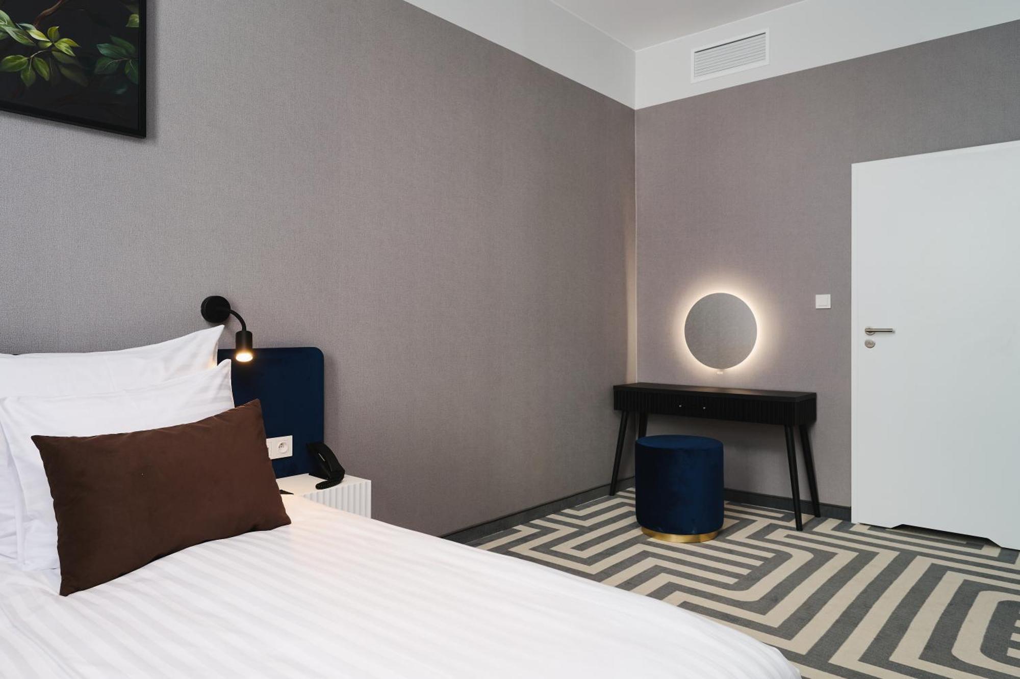 Aiden By Best Western Lodz エクステリア 写真
