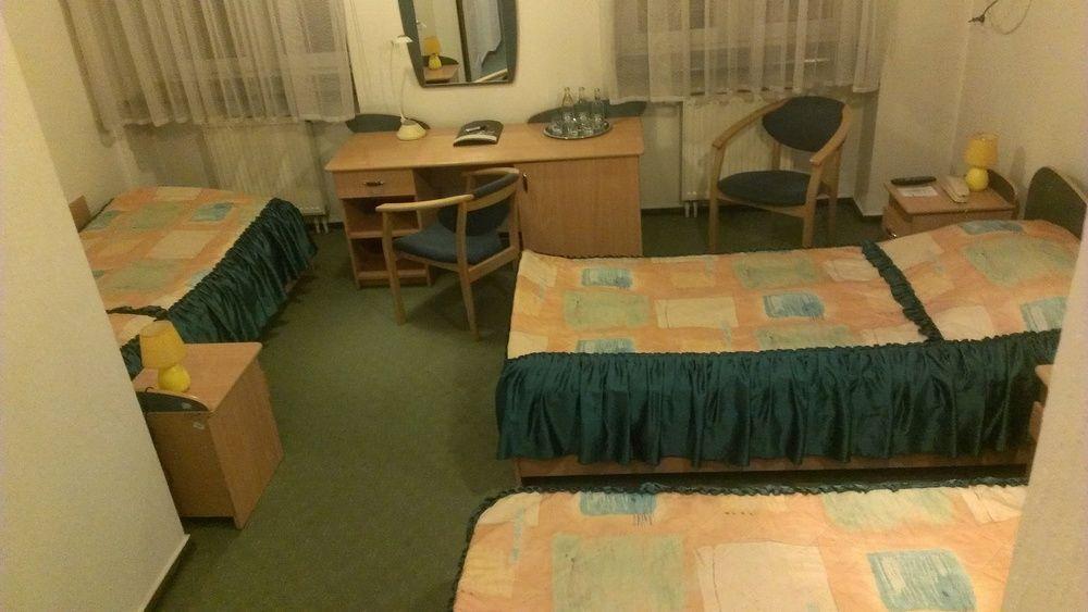 Aiden By Best Western Lodz エクステリア 写真