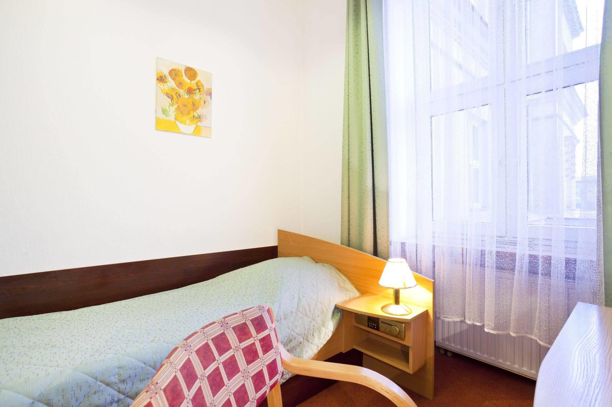Aiden By Best Western Lodz エクステリア 写真